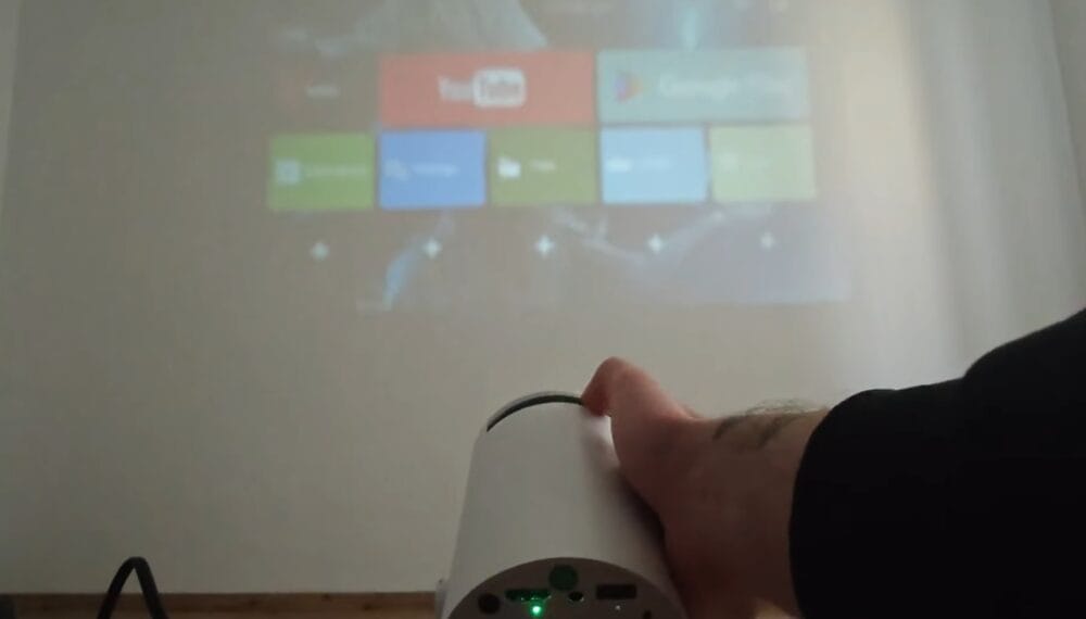 Jeg indstiller beamly wifi projektor